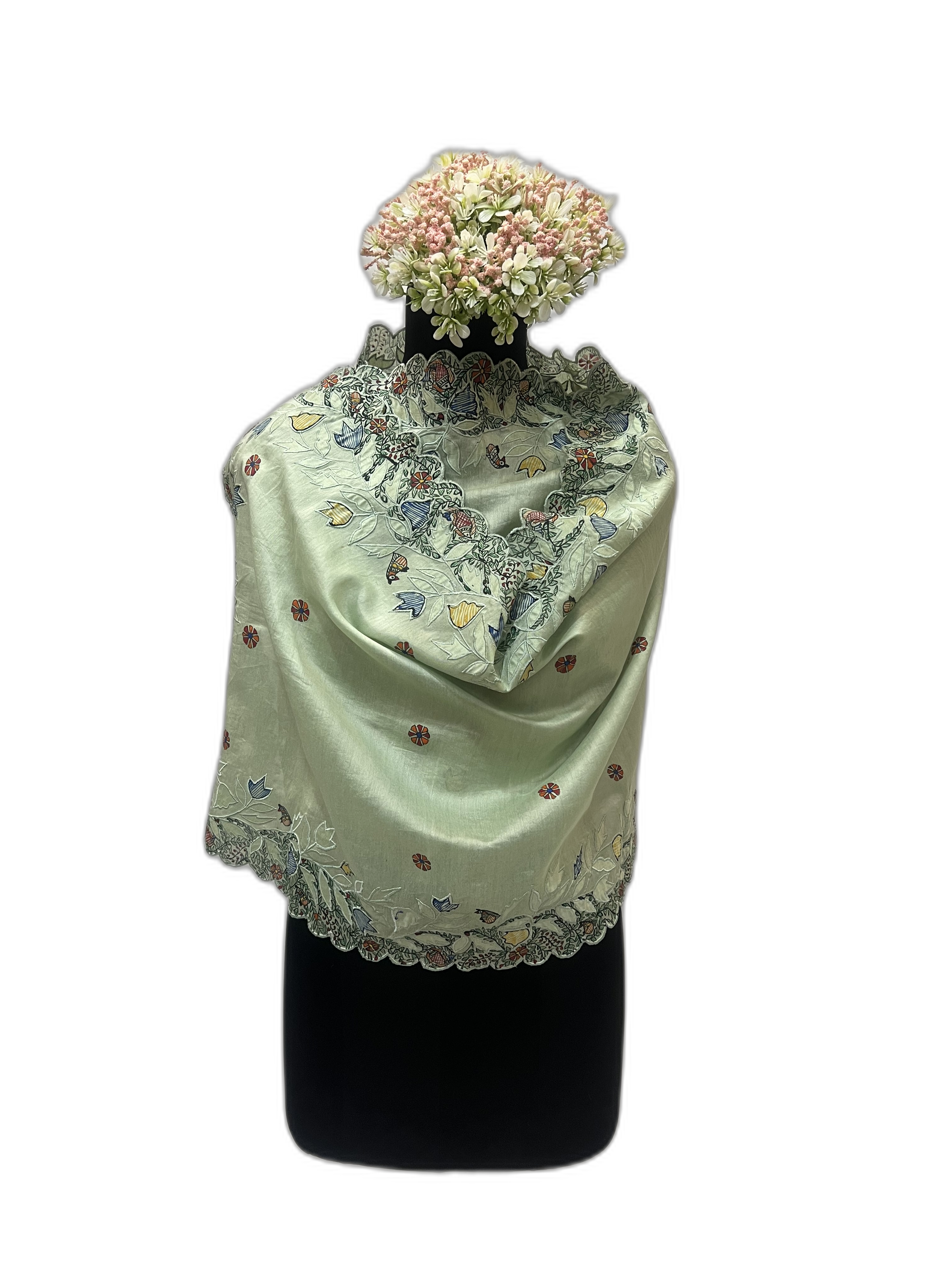 Chanderi Stole in Light Green with Scalloped Edges and Madhubani